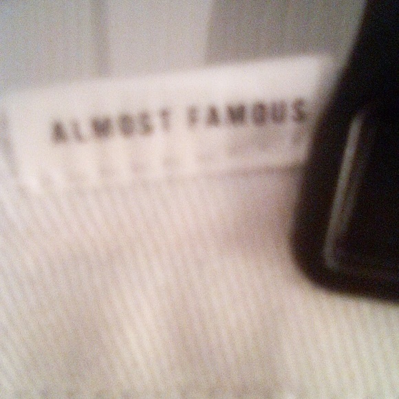 Shorts - Picture 5 of 6